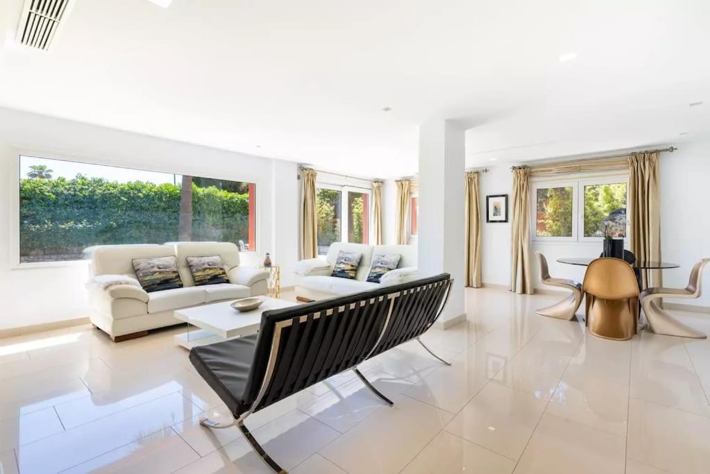 Ohana Luxury Villa With Heated Pool Màlaga Exteriér fotografie