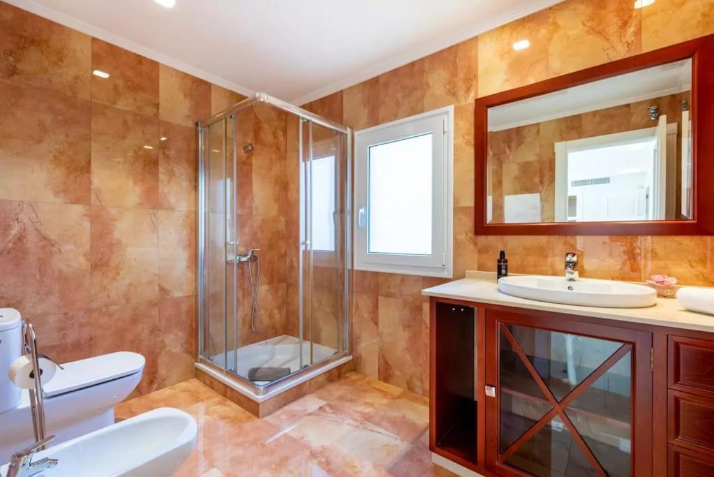 Ohana Luxury Villa With Heated Pool Màlaga Exteriér fotografie